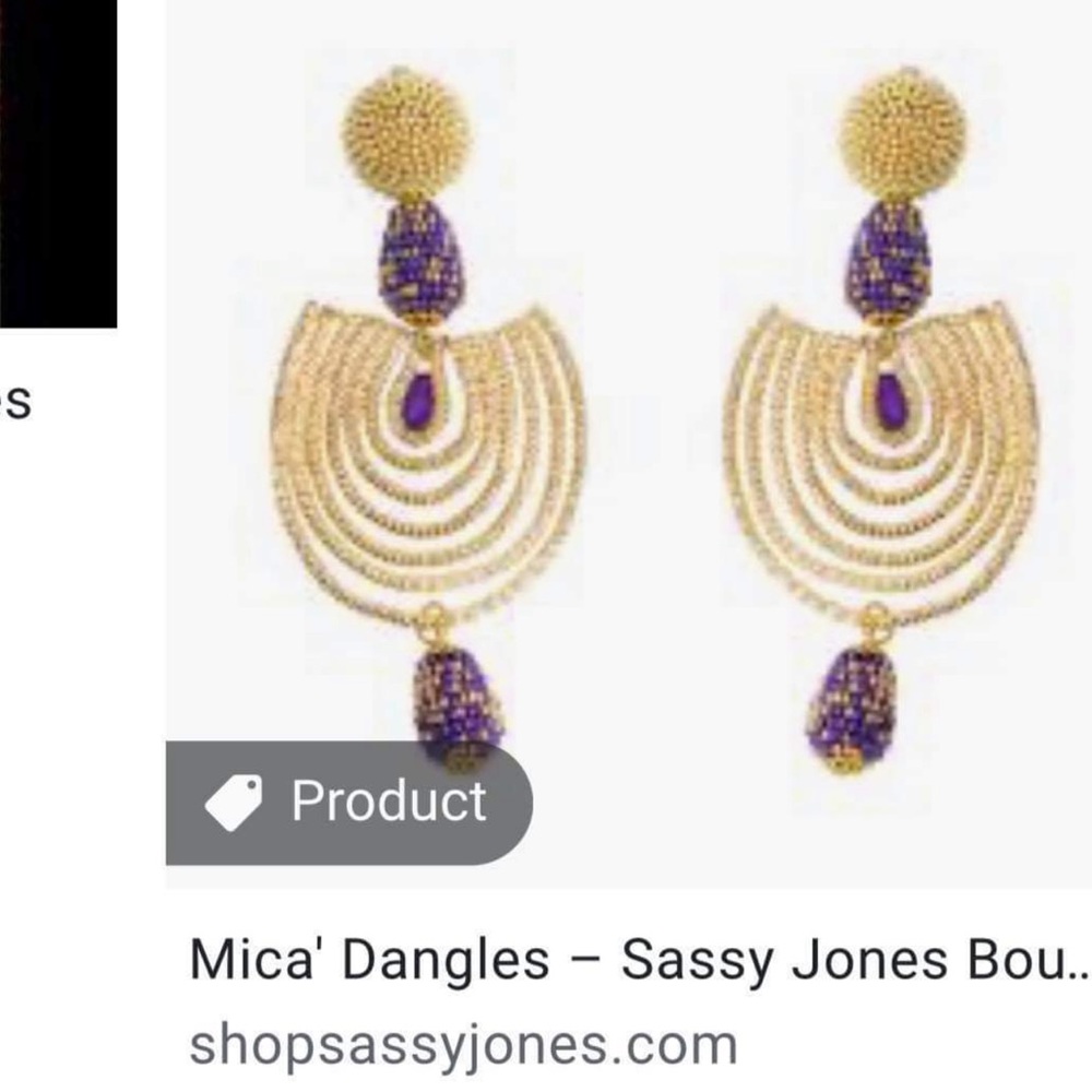 Vintage Sassy Jones earrings